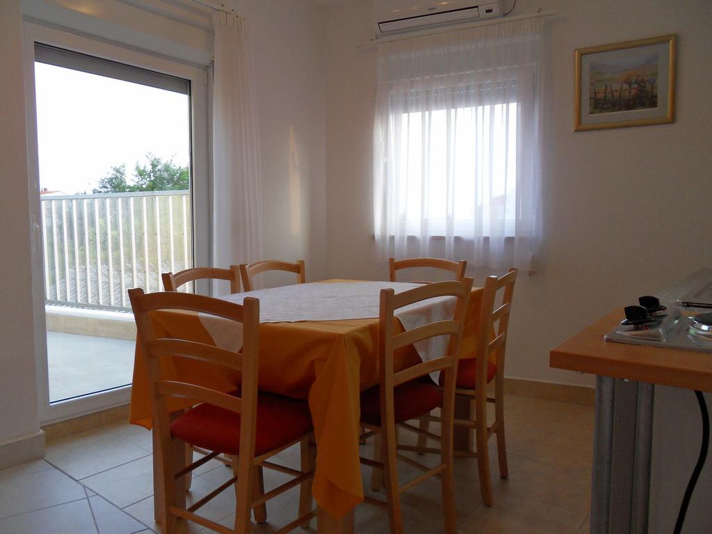 Apartments Petricevic 2 Selce Ngoại thất bức ảnh