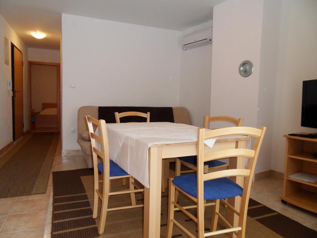 Apartments Petricevic 2 Selce Ngoại thất bức ảnh
