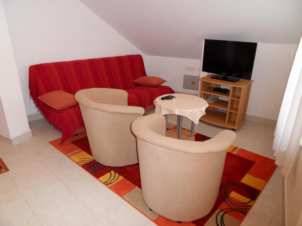 Apartments Petricevic 2 Selce Ngoại thất bức ảnh