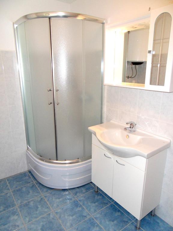 Apartments Petricevic 2 Selce Ngoại thất bức ảnh